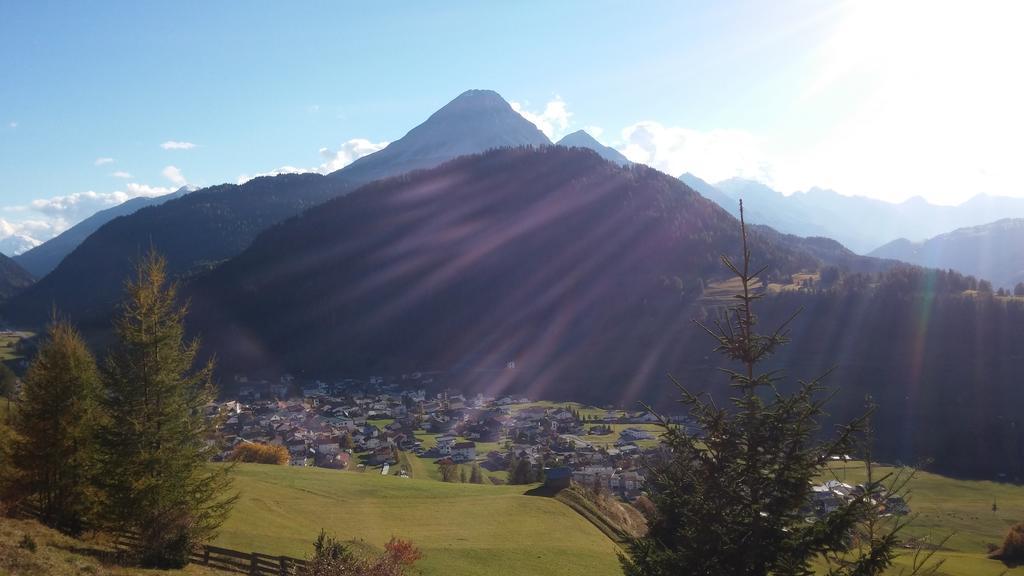 Apart Bergzeit Nauders Exteriör bild